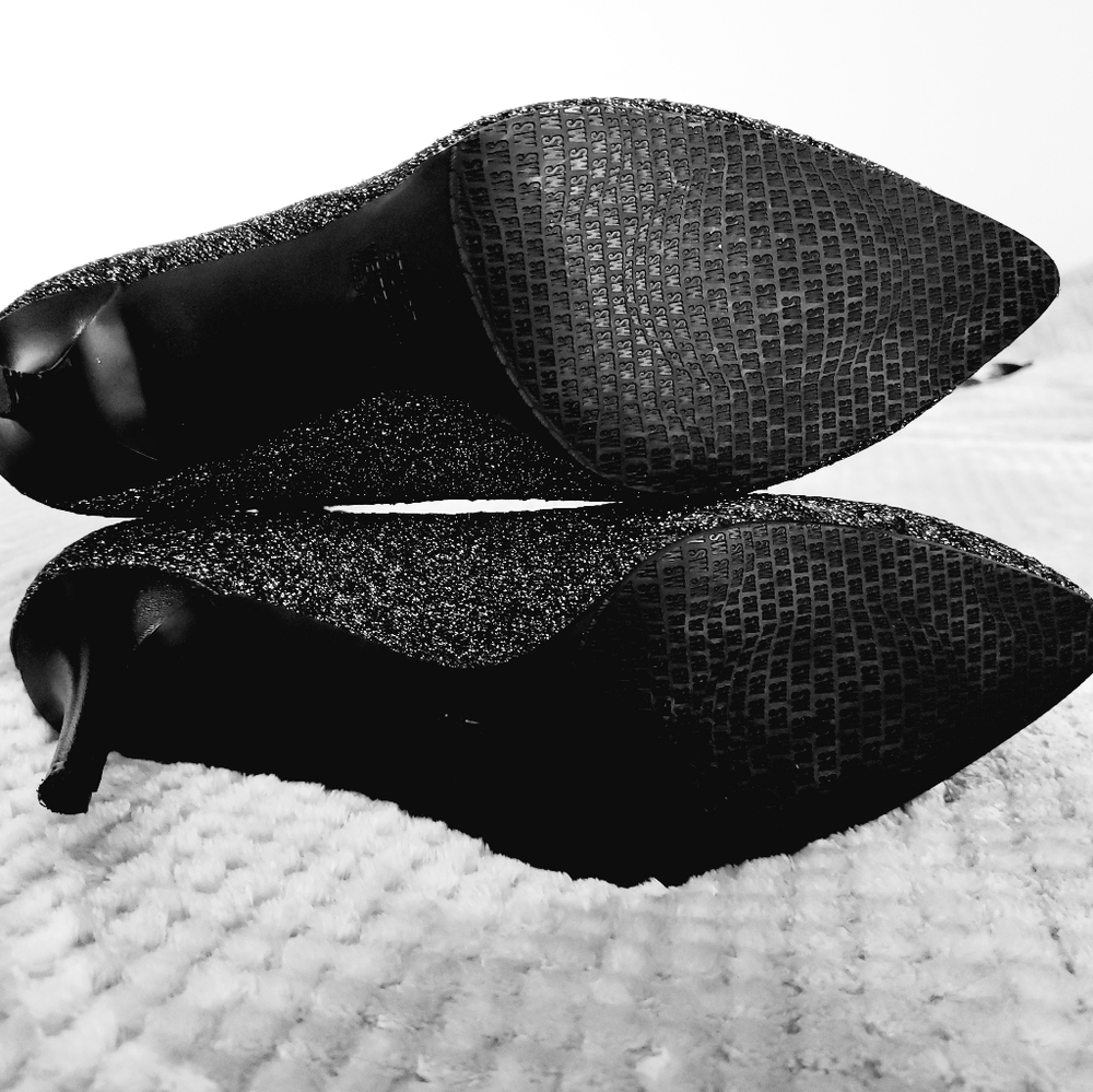 Stuart Weitzman Pointed toe Booties - Picture 7 of 8